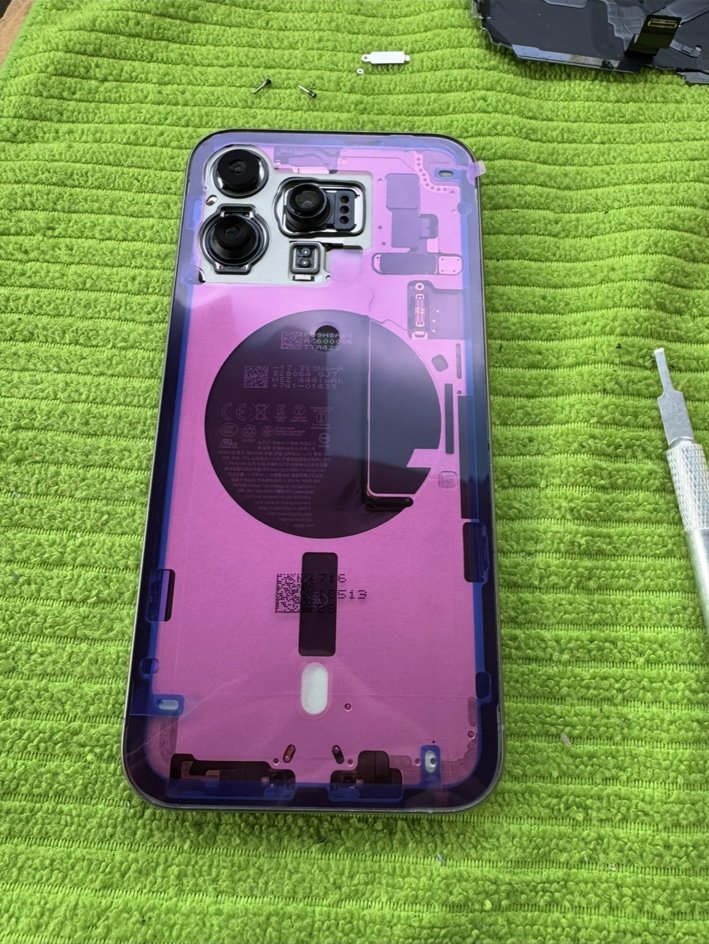 iPhone 15 Pro Max replacement back glass during installation